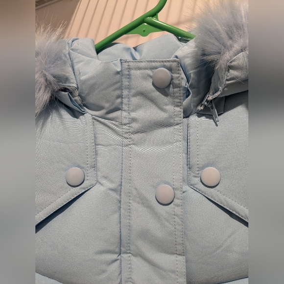 ❄️ NWOT Girl's Baby Blue Winter Coat; Size: 8-10 or 140 - Picture 4 of 10